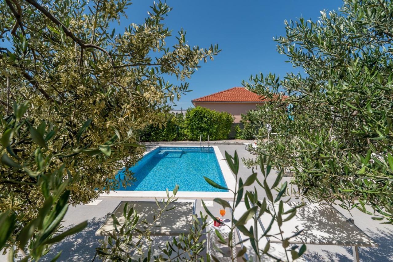 Apartmani Ville Vengo Trogir Kültér fotó