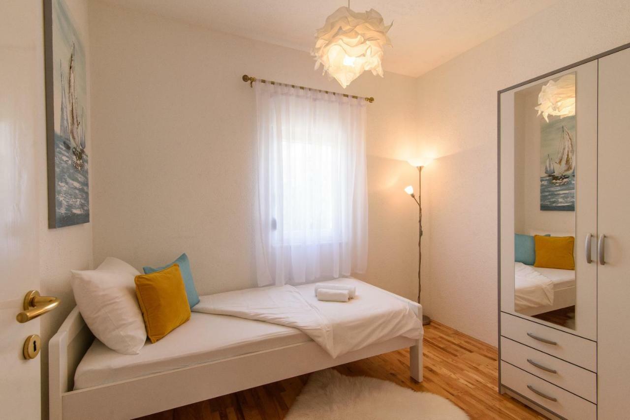Apartmani Ville Vengo Trogir Kültér fotó