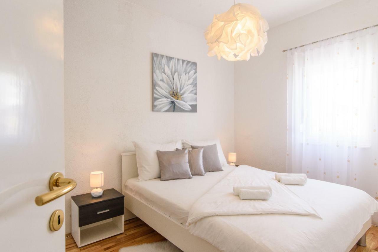 Apartmani Ville Vengo Trogir Kültér fotó